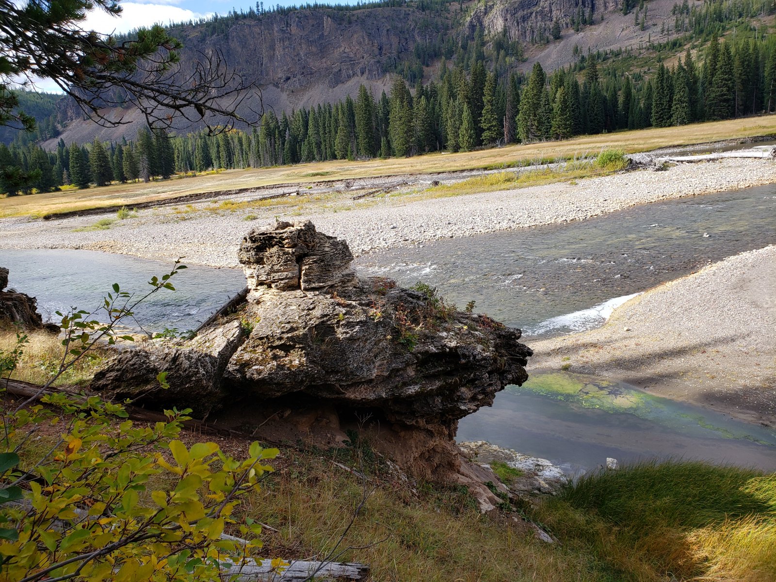 We were really impressed by the bear boxes at site 8C2. There were large
 straps/chains nearby that - along w/ the fairly pristine condition of 
the boxes - seemed to indicate that maybe these were a recent addition.