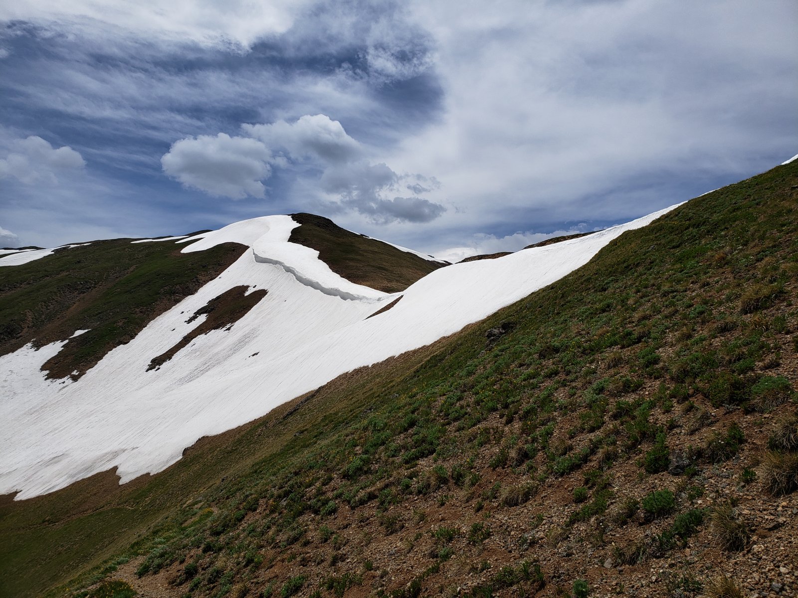 I had the lake to myself, which was a bit of surprise even early in the 
season. I'd heard Parika Lake gets a decent amount of traffic.
