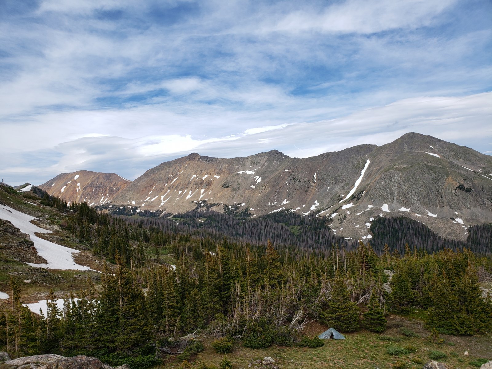 I had the lake to myself, which was a bit of surprise even early in the 
season. I'd heard Parika Lake gets a decent amount of traffic.
