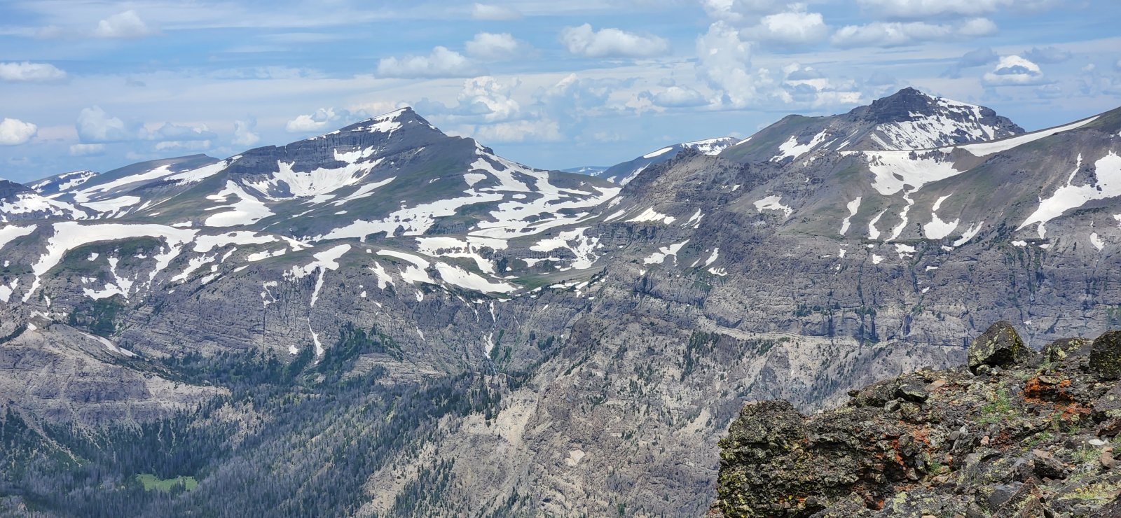 Younts Peak (left) and Thorofare Mountain (right) from Wall Mountain.