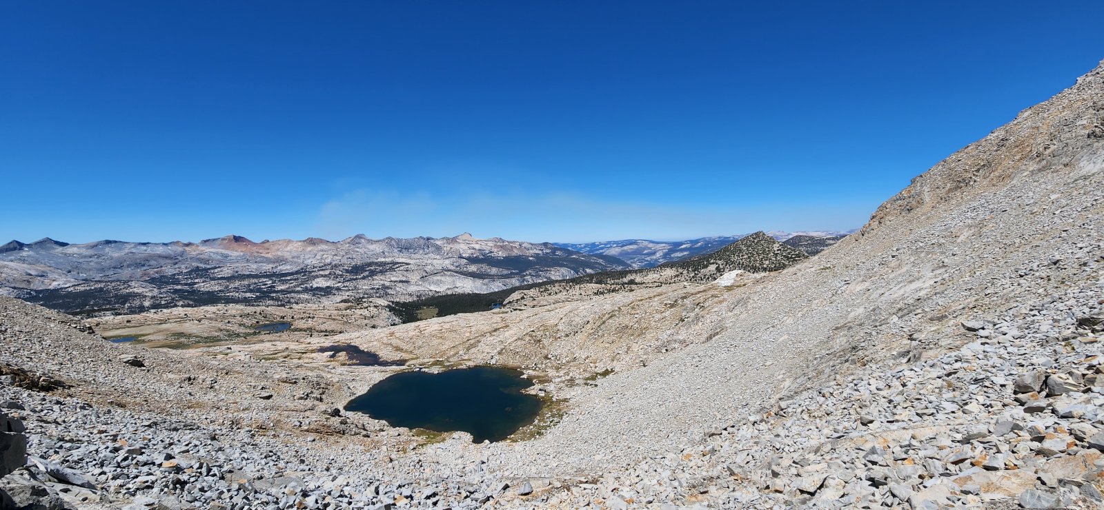 West into the Yosemite backcountry from Blue Lake Pass.