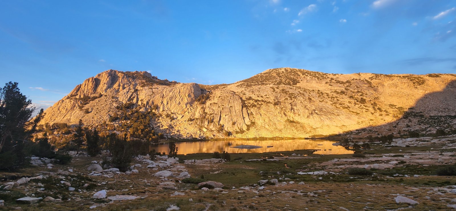 Vogelsang Lake and Fletcher Peak as the sun sets.
