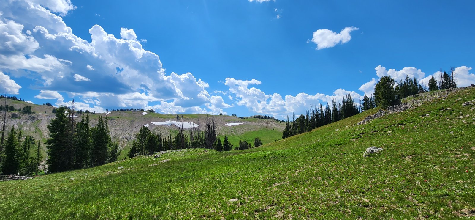 The route up onto the next plateau was relatively steep and had lots of 
downfall - but upon reaching the upper section it was spectacular.