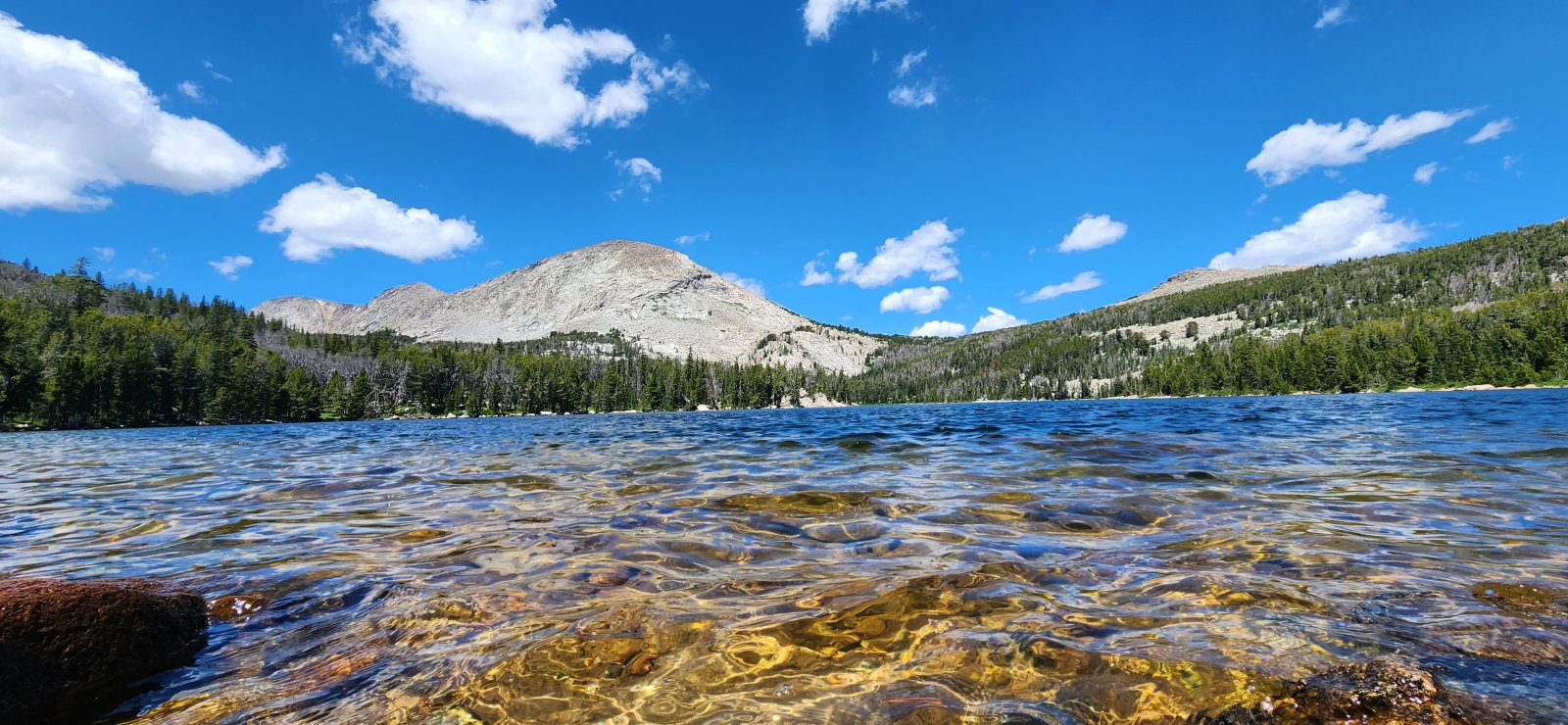 We had a lazy lunch at Upper Silas Lake.