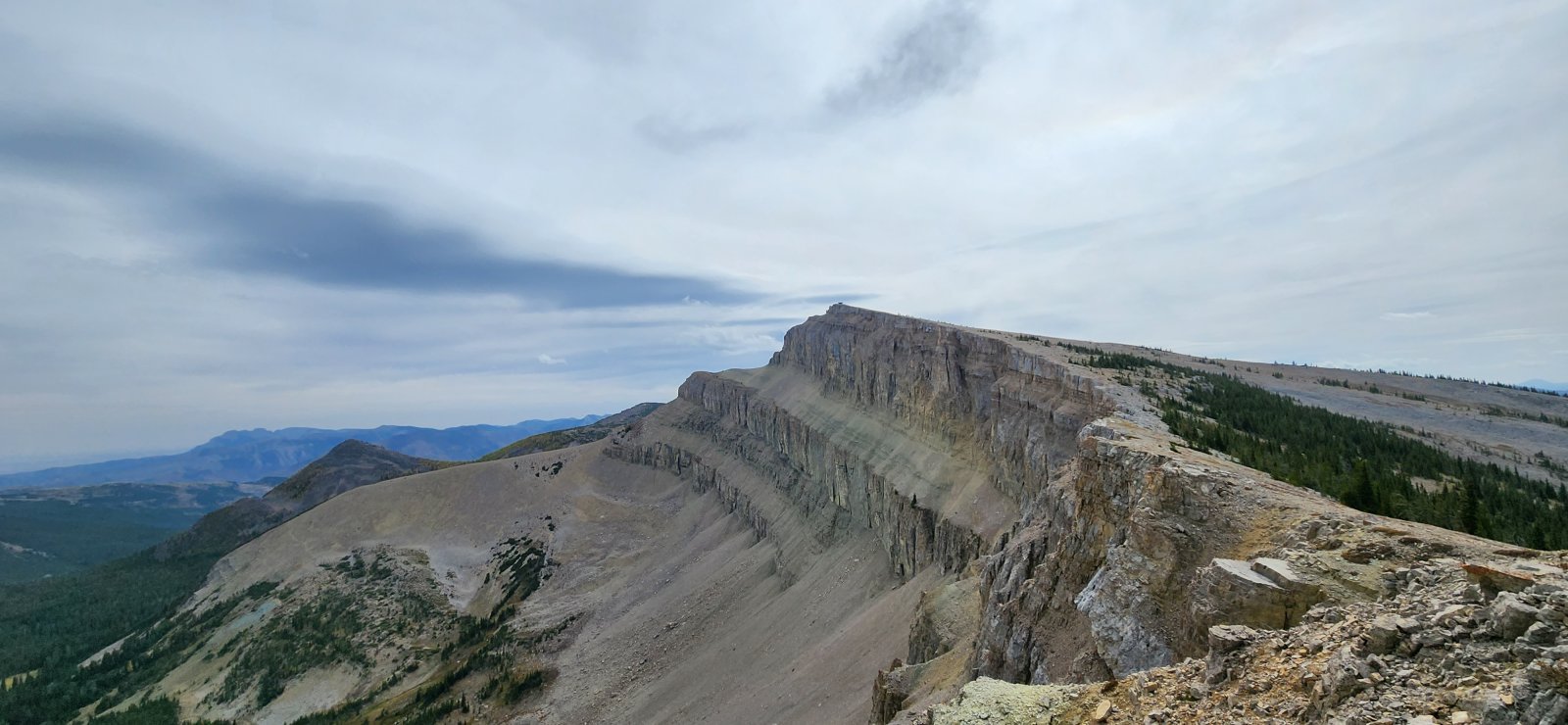 Looking back at the lookout as we continued our route. Really can't beat that location.
