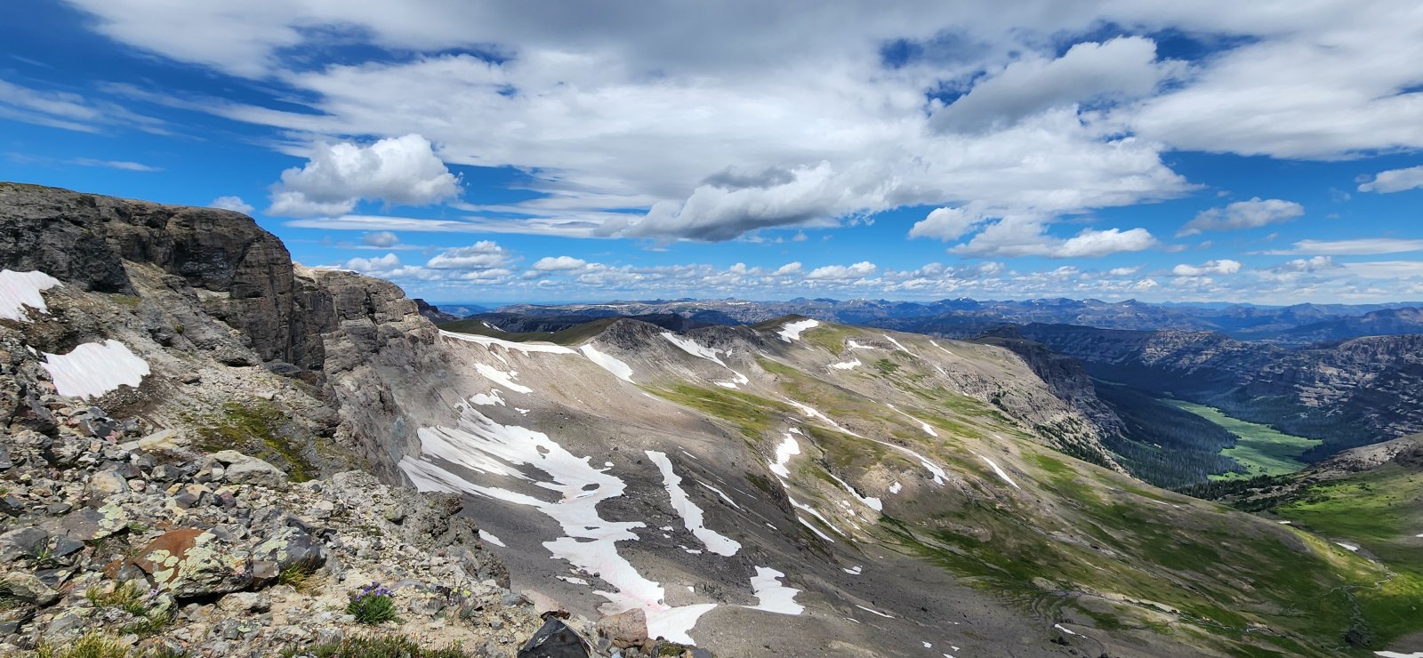 Looking NW along the cliffs of the unnamed peak.