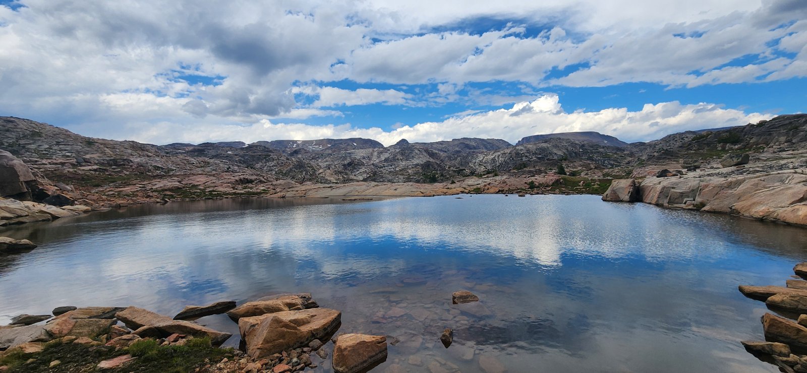 One of many spectacular unnamed ponds.