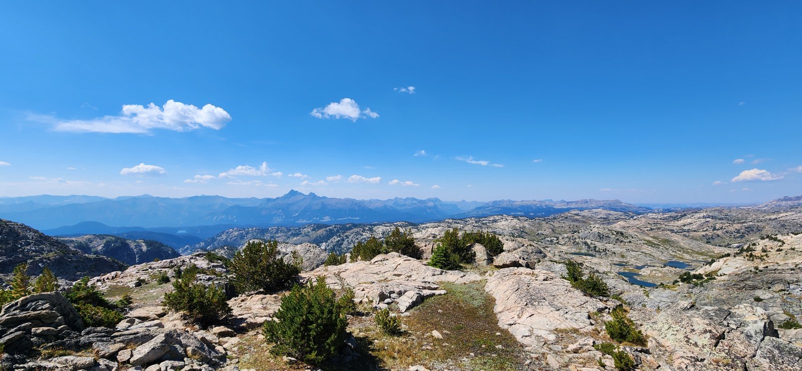 Pilot/Index Peaks always dominating the skyline to the south - and a 
good look at Wolverine Peak on the border of Yellowstone NP as well.