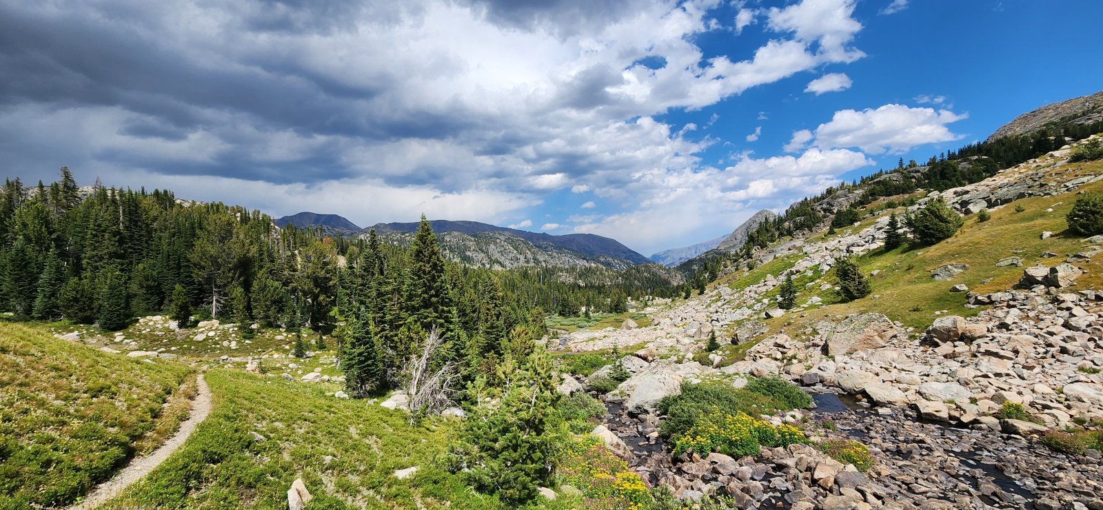 Pretty nice little trail.