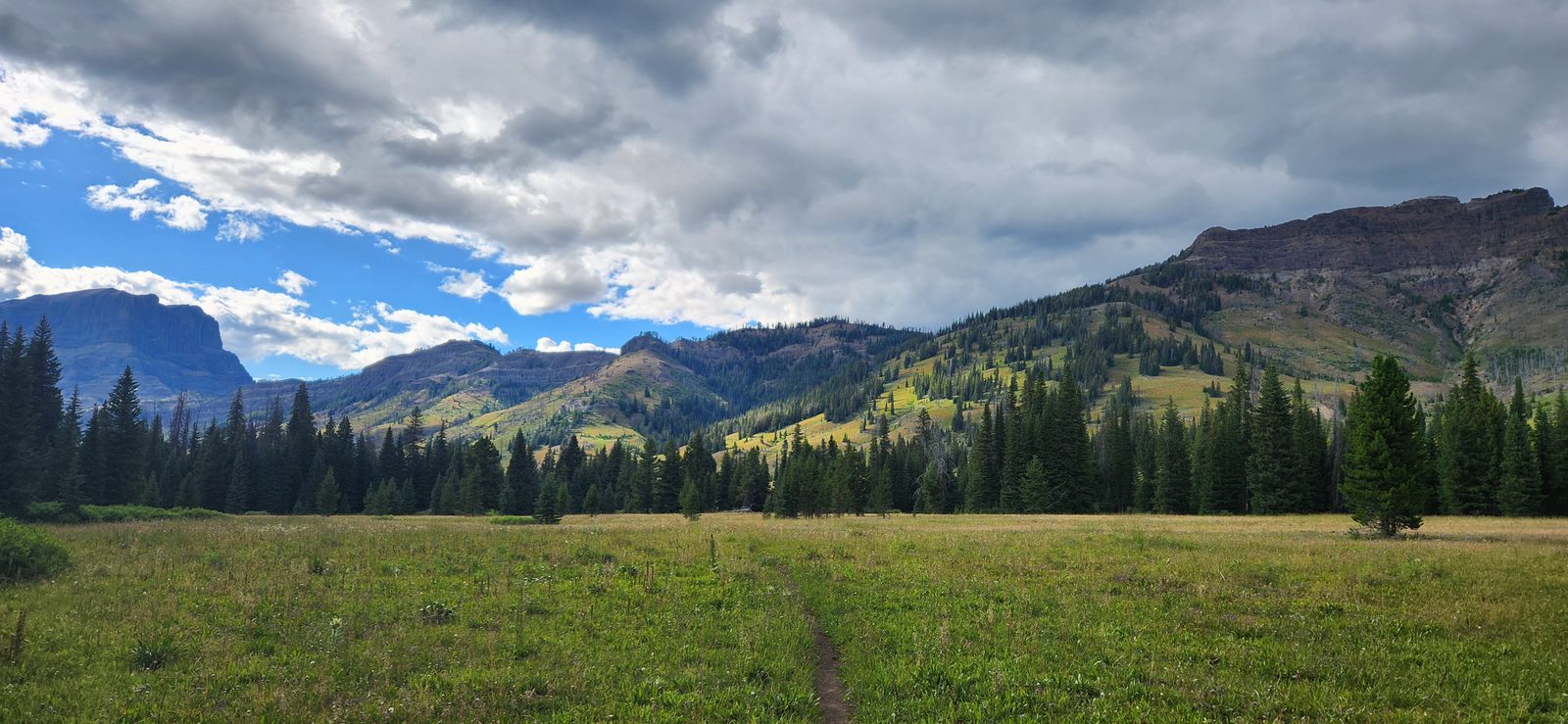 And dropped right down into the Pebble Creek drainage.